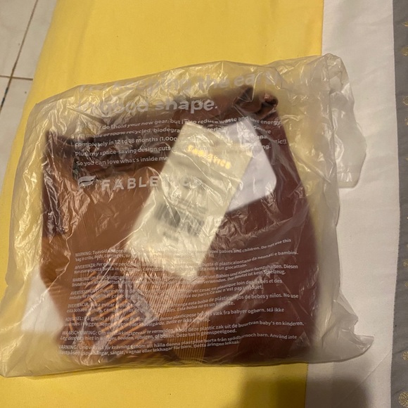 Fabletics High-Waisted Seamless Rib Short NWT - Picture 3 of 3